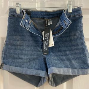 H&M high waisted shorts